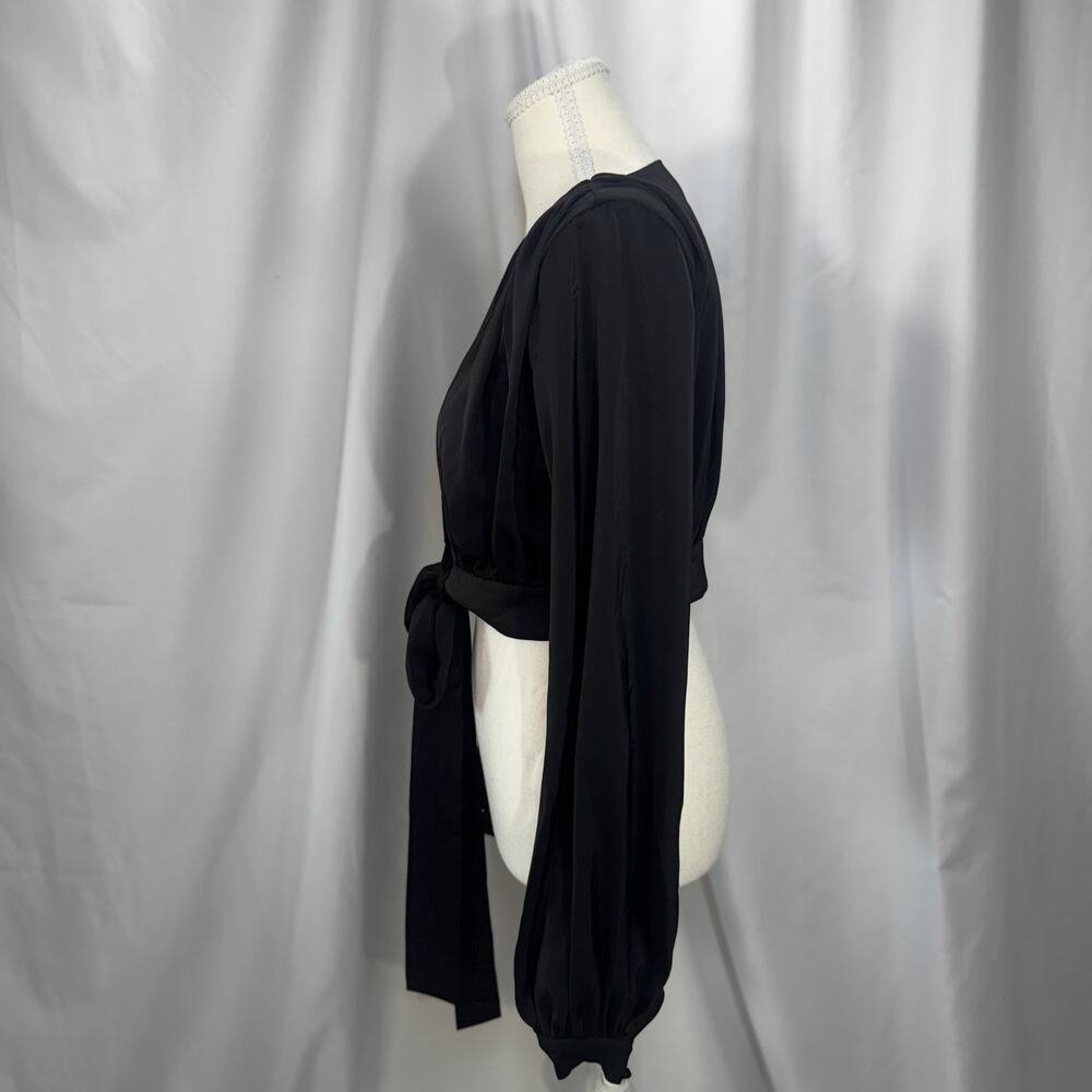NBD Imogen Top Black Satin Cropped Wrap Deep V Tie Blouson Sleeve Padded S Twee - Picture 14 of 16